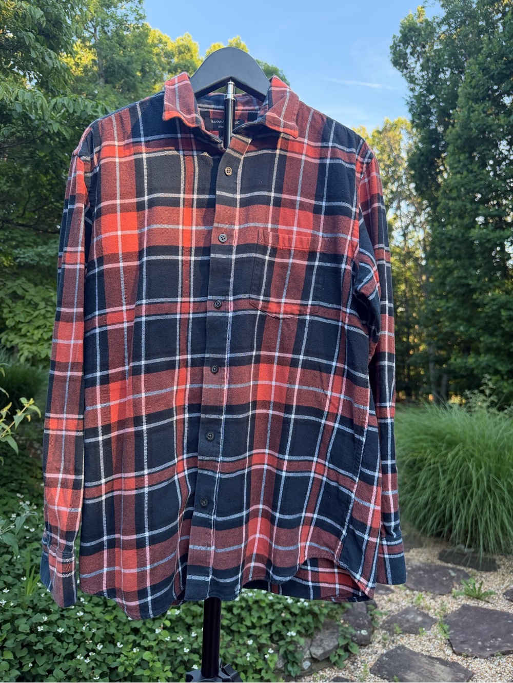 Banana Republic Men’s Orange Plaid Long-Sleeve Button-Down- Size M
